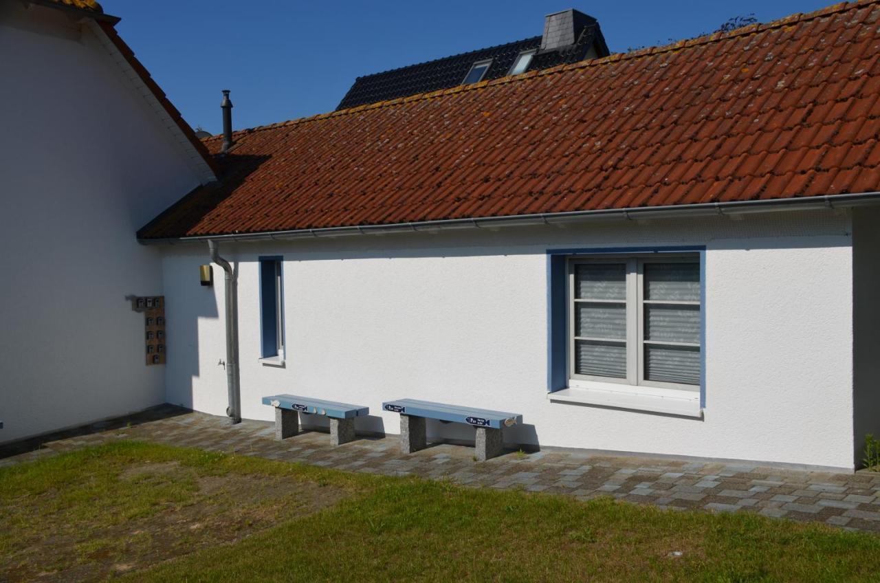 Ferienwohnung De Schwitzbamb Thiessow Exterior foto