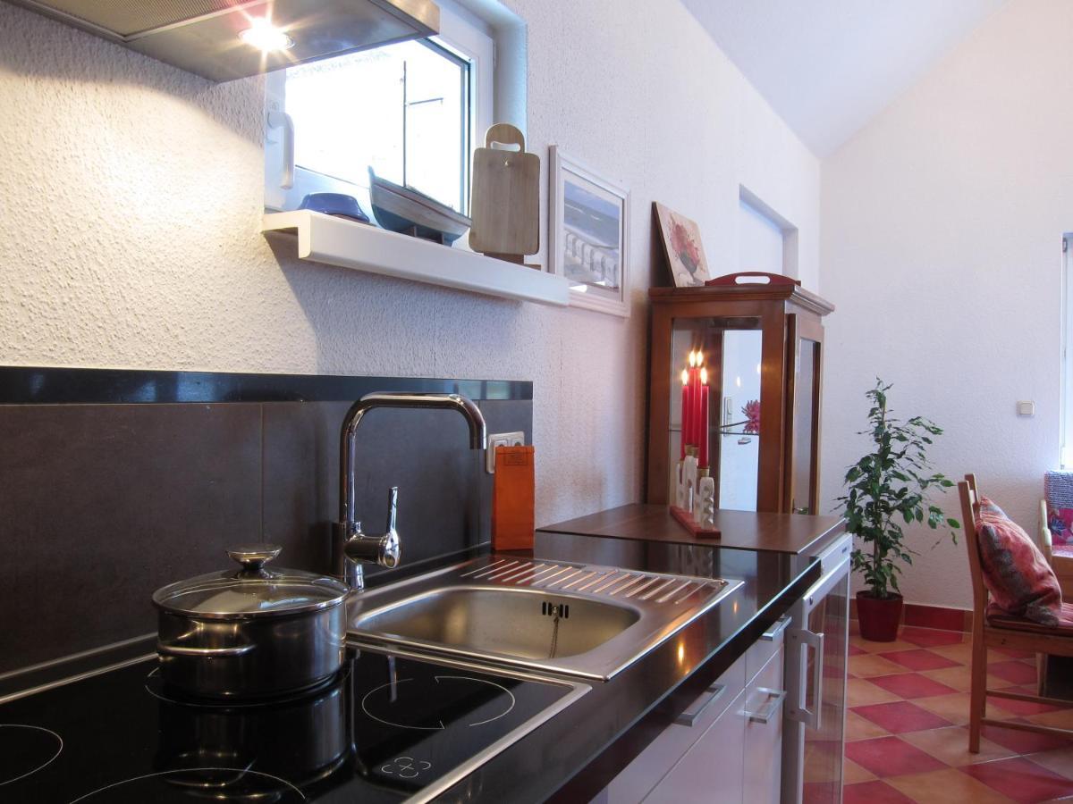 Ferienwohnung De Schwitzbamb Thiessow Exterior foto