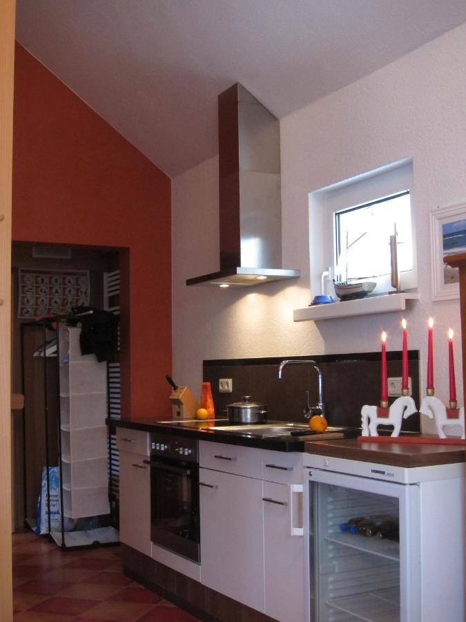 Ferienwohnung De Schwitzbamb Thiessow Exterior foto